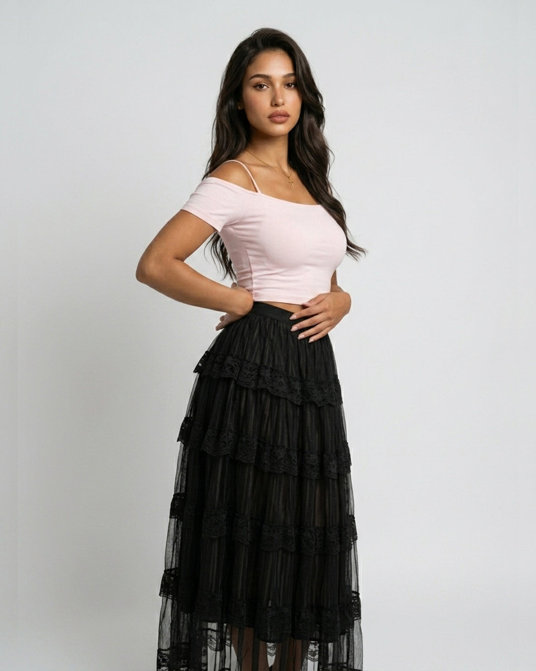 Gothic Étoile Tiered Lace Skirt