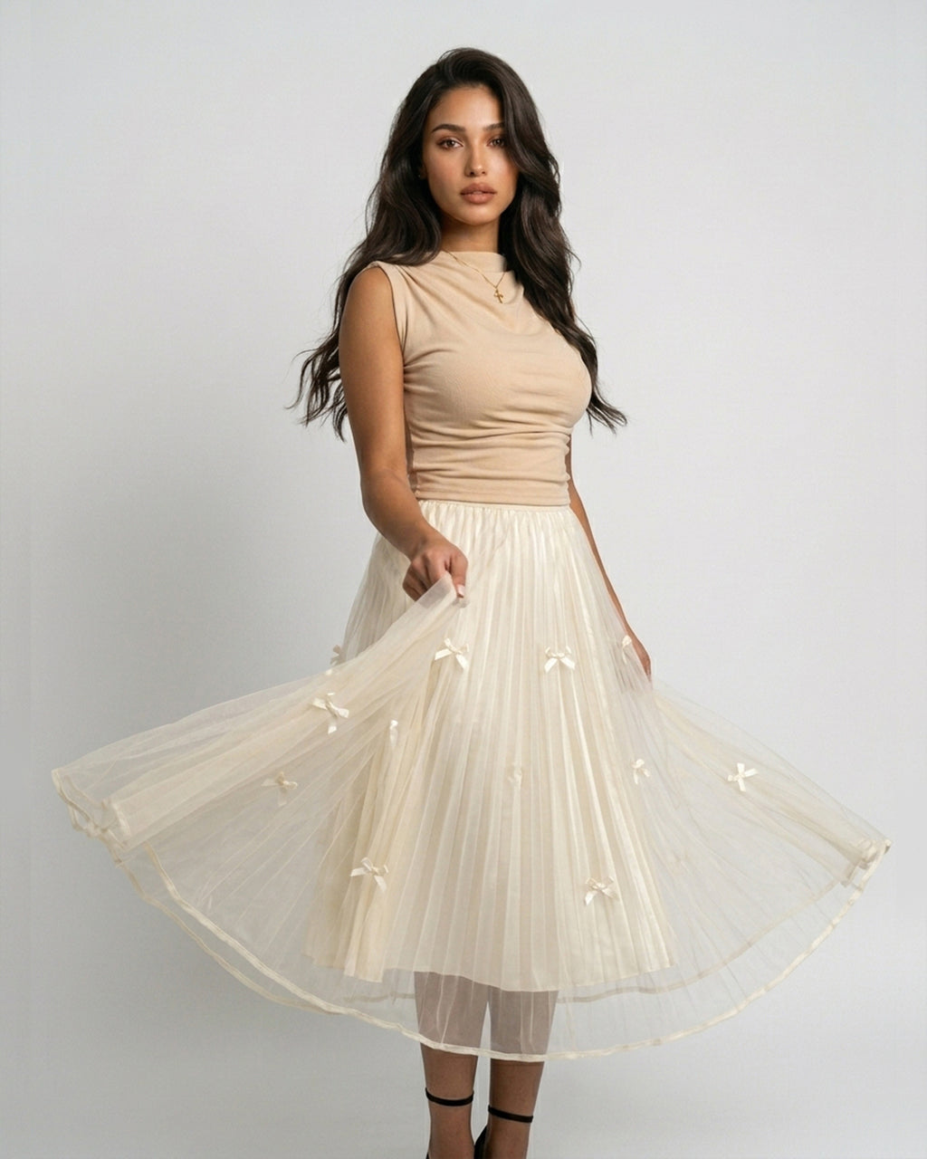 Ownle Ivory Étoile Pleated Tulle Skirt