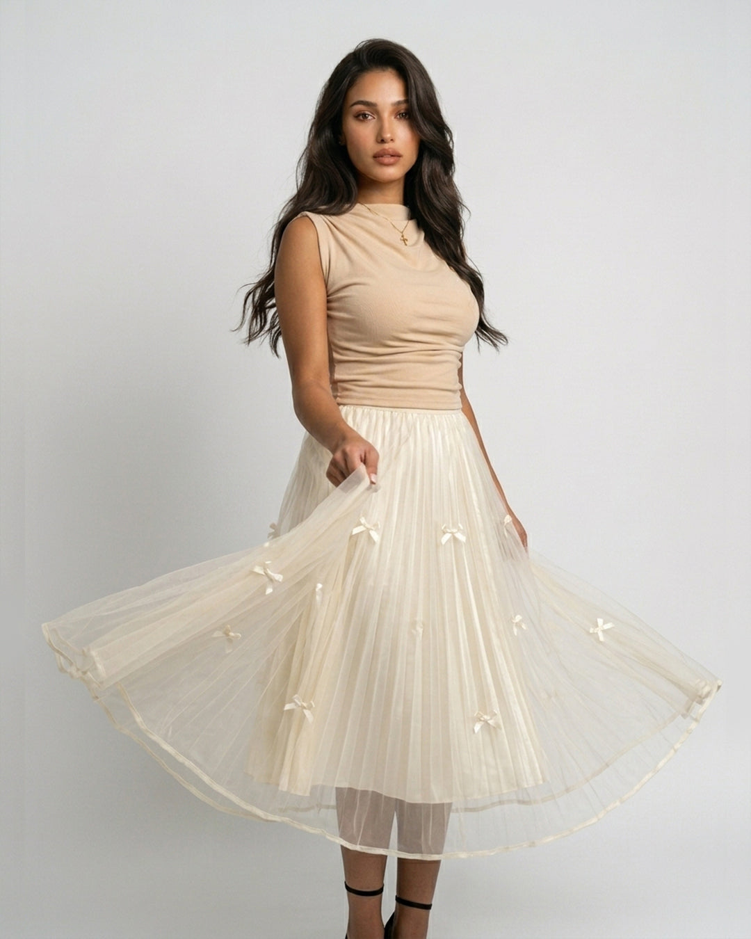 Ownle Ivory Étoile Pleated Tulle Skirt